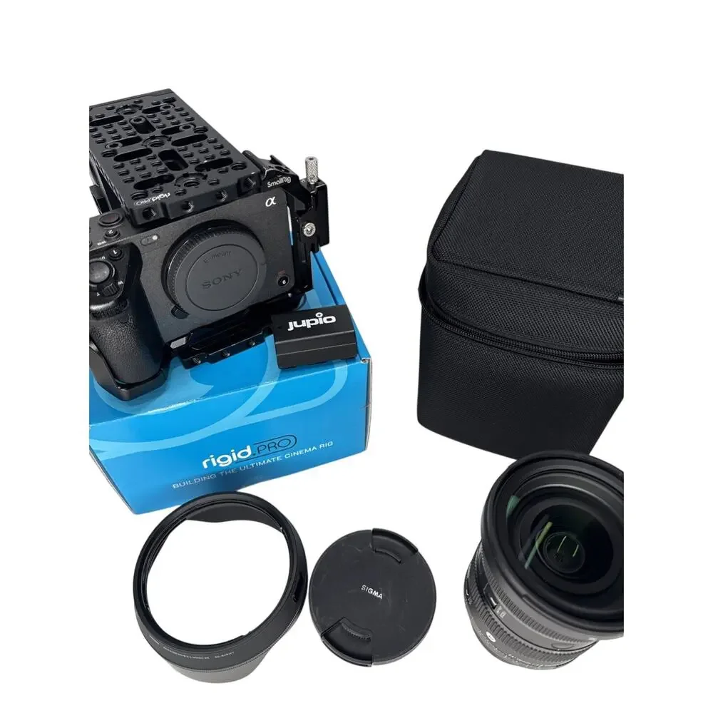 Sony Cinema Line FX3 Mirrorless Camera Body RigidPro + Sigma 24-70mm DG DN II